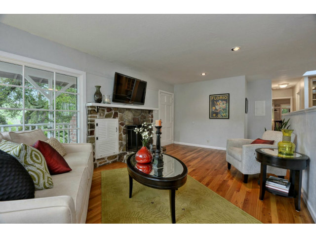 14550 Shannon Road Los Gatos, CA 95032 - Photo 5 of 25 Gallery Image 5