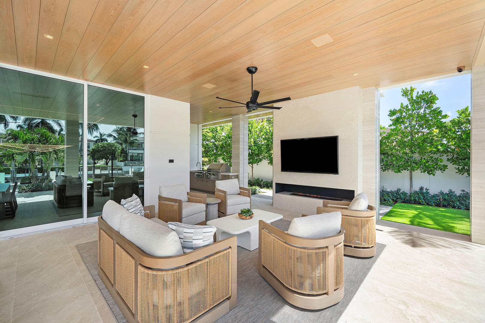 336 East Coconut Palm Road Boca Raton, FL 33432 - Photo 31 of 97 336_Coconut_Palm_Road_30