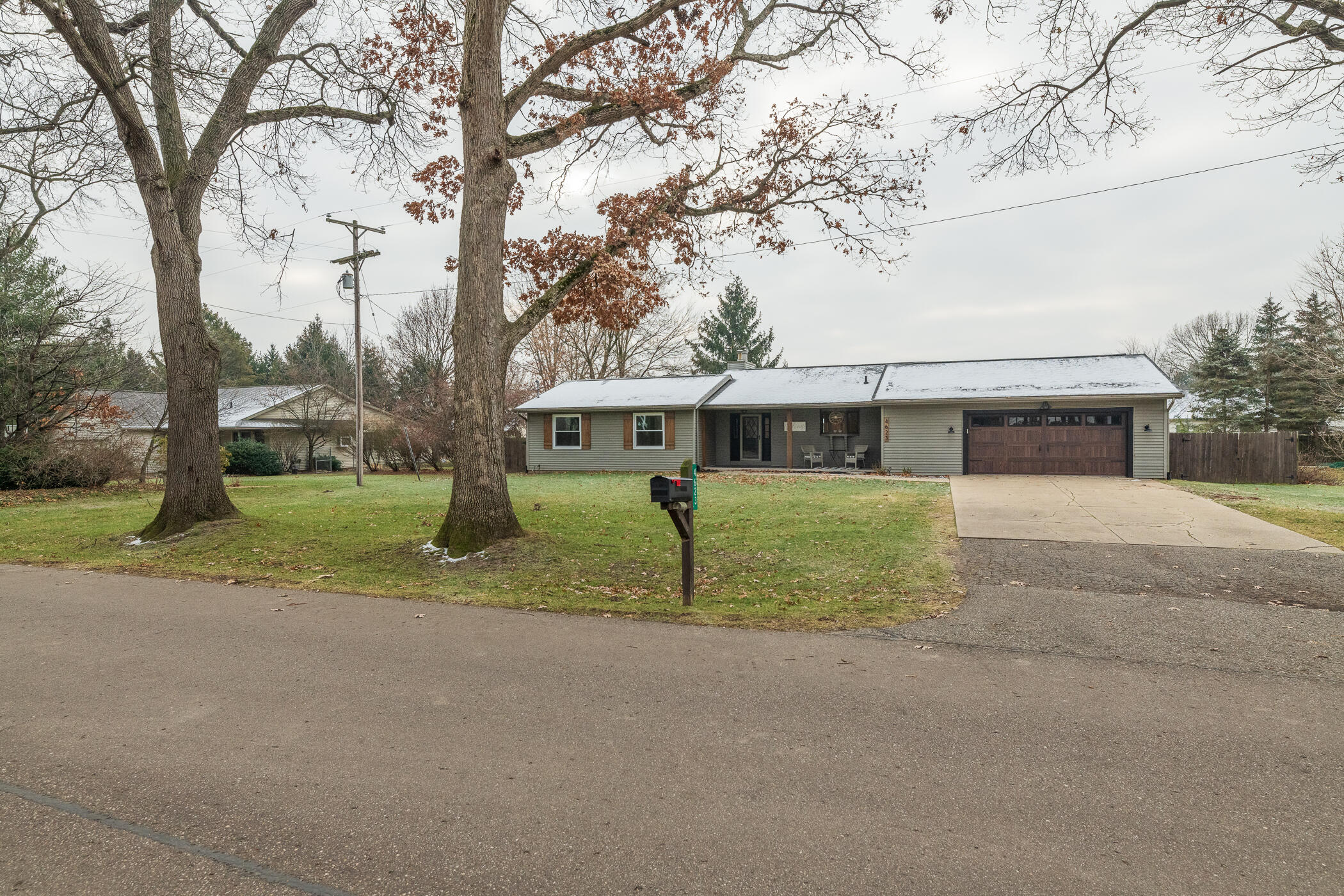4623 Romence Road Portage, MI 49024 - Photo 4 of 51 4623 Romence Rd-46
