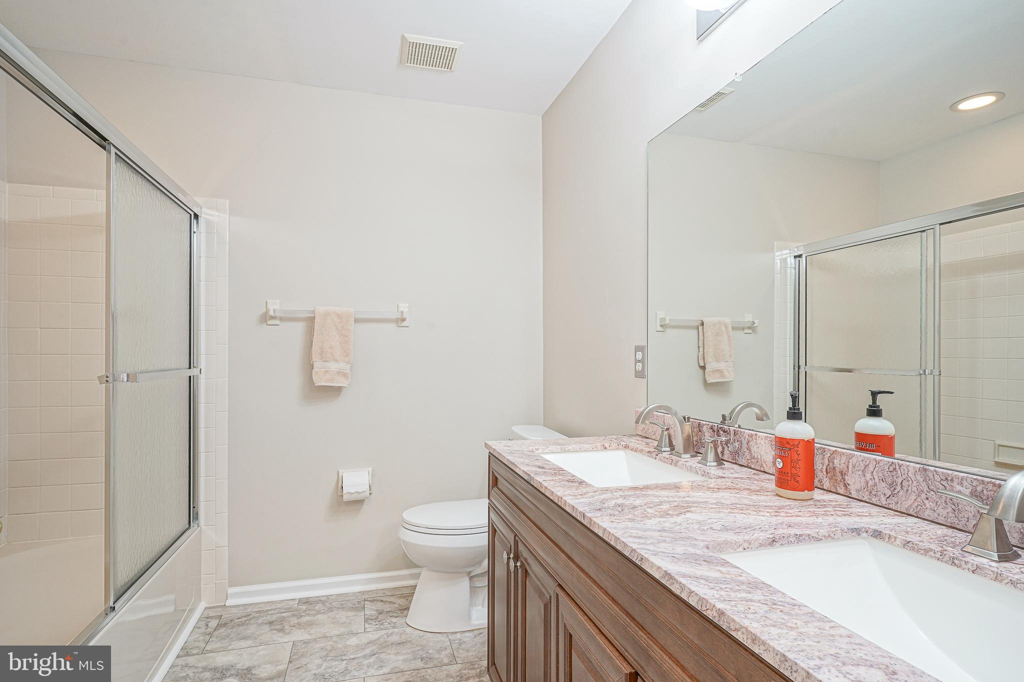 50 Stokes Road Mount Laurel, NJ 08054 - Photo 33 of 43 Upstairs Hall Full Bath
