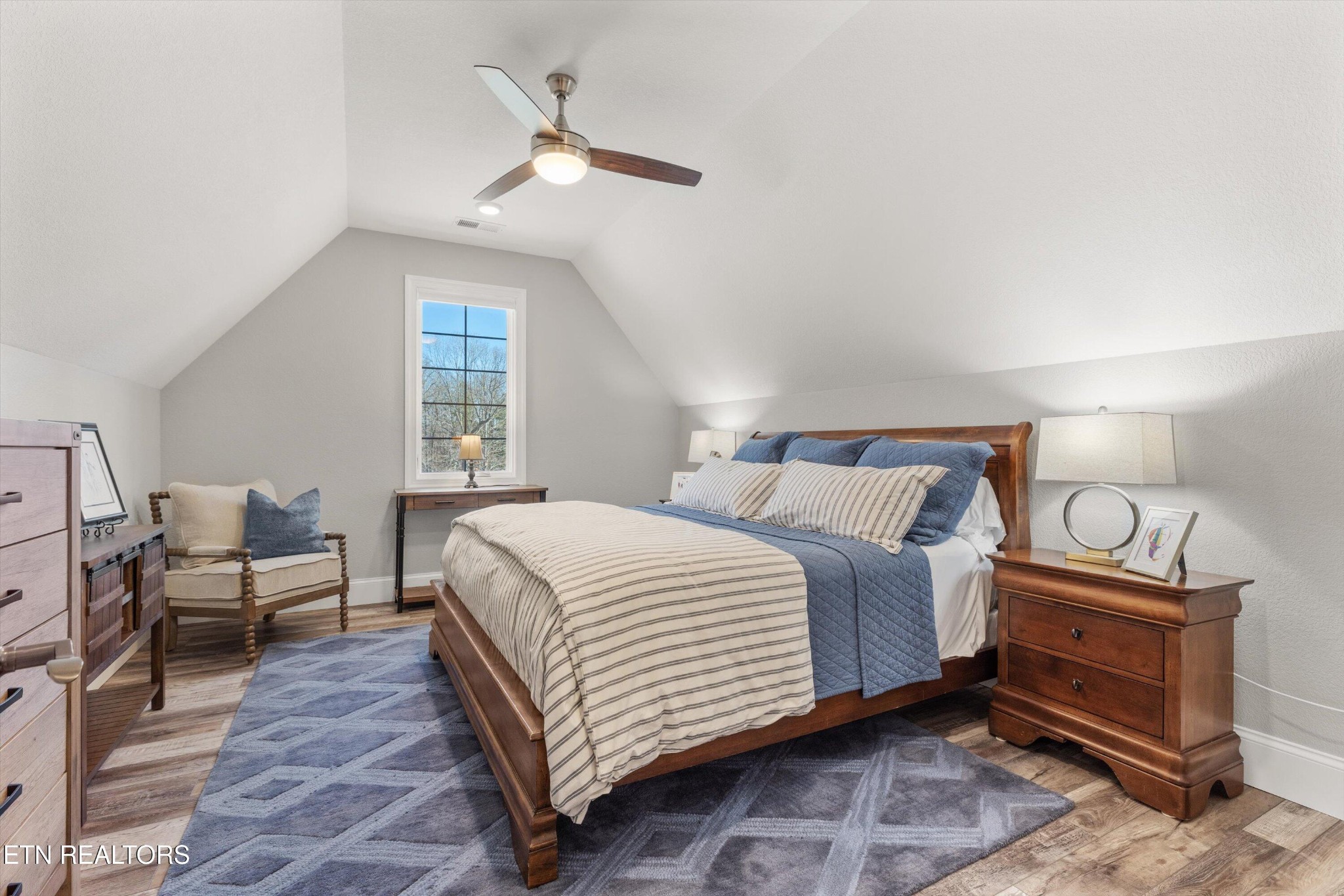 1752 Hillendale Road Crossville, TN 38572 - Photo 35 of 60 a bedroom with bed and window