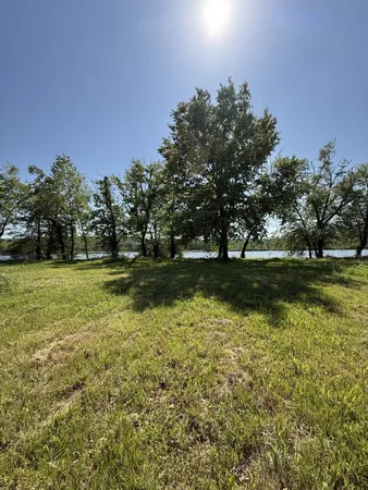 $69,500 | 461 Hardin Btm Road, Clifton, TN 38425