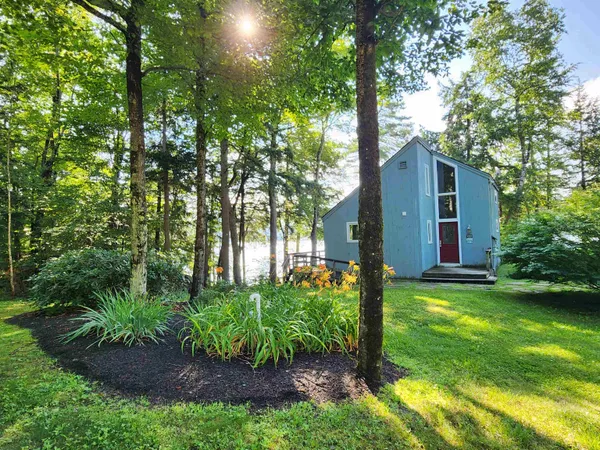 $1,999,900 | 72-78 West Shore Road, Nelson, NH 03457