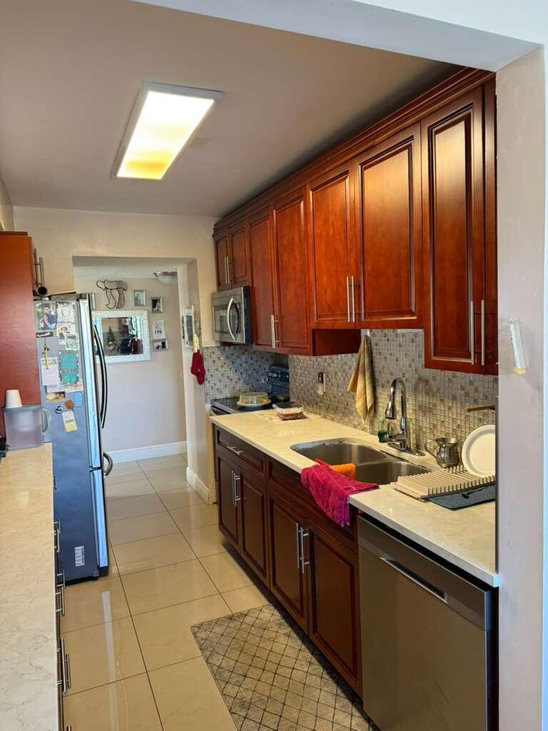 4164 Inverrary Drive, Unit 302 Lauderhill, FL 33319 - Photo 5 of 33 5