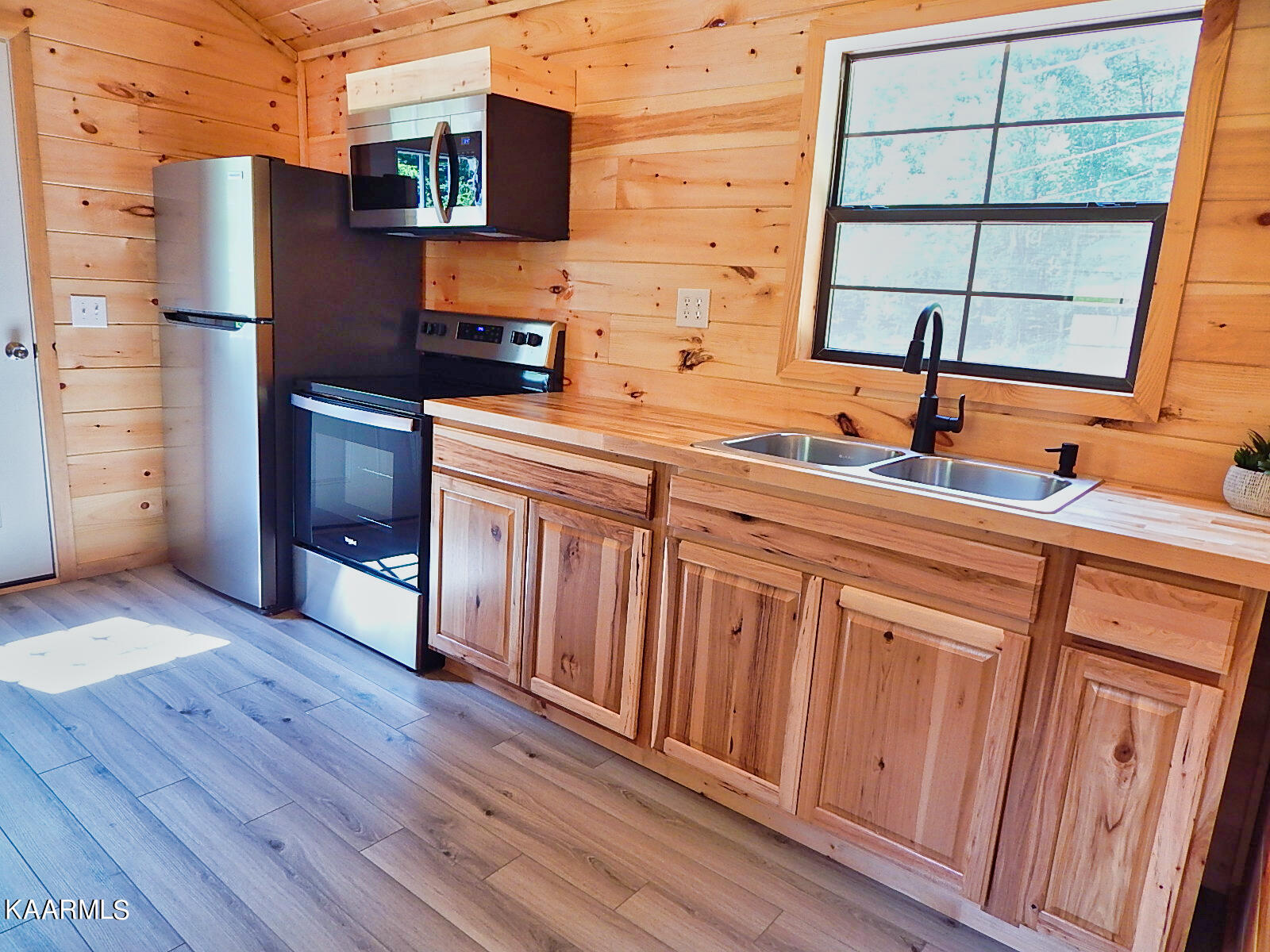1778 Pleasant Ridge Road La Follette, TN 37766 - Photo 5 of 58 DSCN4399