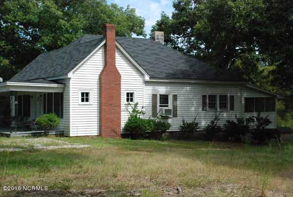 6562 Huntsboro Road Oxford, NC 27565 - Photo 11 of 72 small photos010