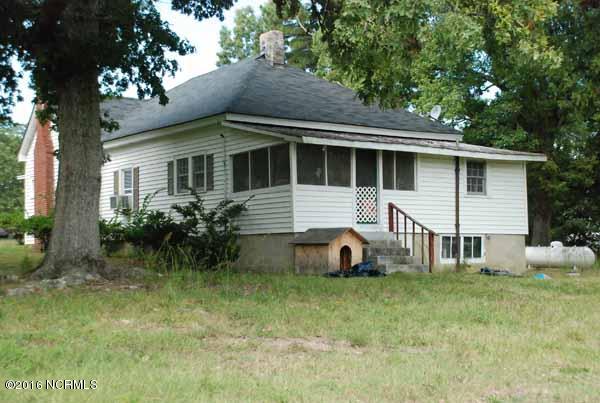 6562 Huntsboro Road Oxford, NC 27565 - Photo 14 of 72 small photos013