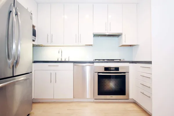 $1,399,999 | 631 East 9th Street, Unit 5B | East Village