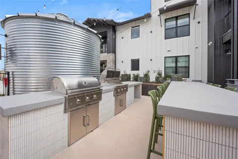 $385,500 | 634 Central Parkway, Unit 1214, New Braunfels, TX 78130