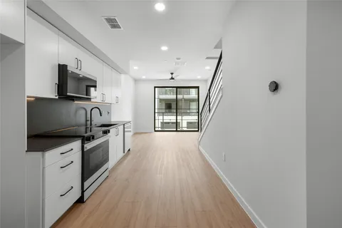 $385,500 | 634 Central Parkway, Unit 1214, New Braunfels, TX 78130