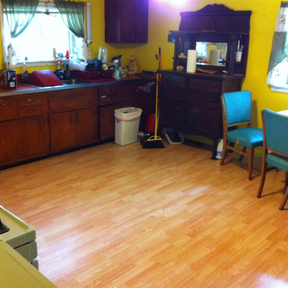 6883 Karlin Road Interlochen, MI 49643 - Photo 4 of 37 1805529-3.JPG