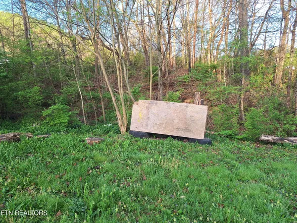 $349,000 | 2381 Classic Way, Powell, TN 37849