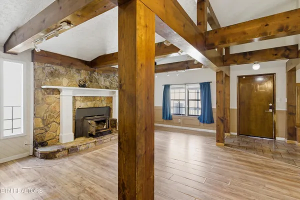 $349,000 | 2381 Classic Way, Powell, TN 37849
