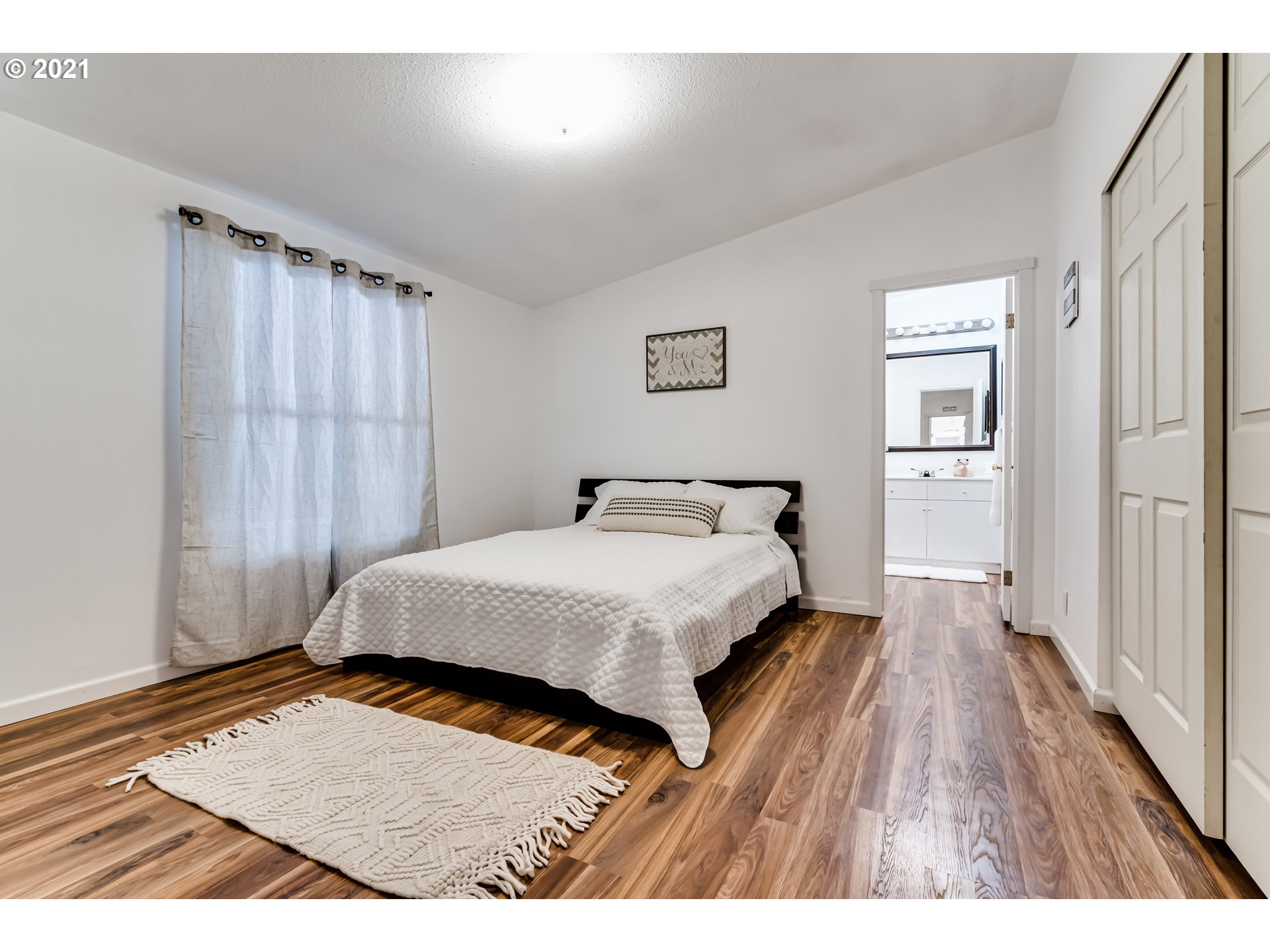 24473 Butler Road Elmira, OR 97437 - Photo 17 of 32 Gallery Image 17
