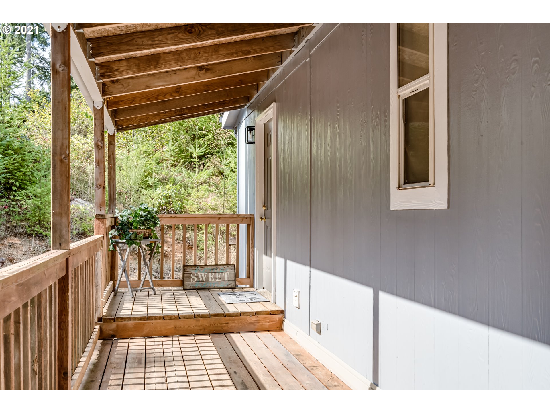 24473 Butler Road Elmira, OR 97437 - Photo 28 of 32 Gallery Image 28