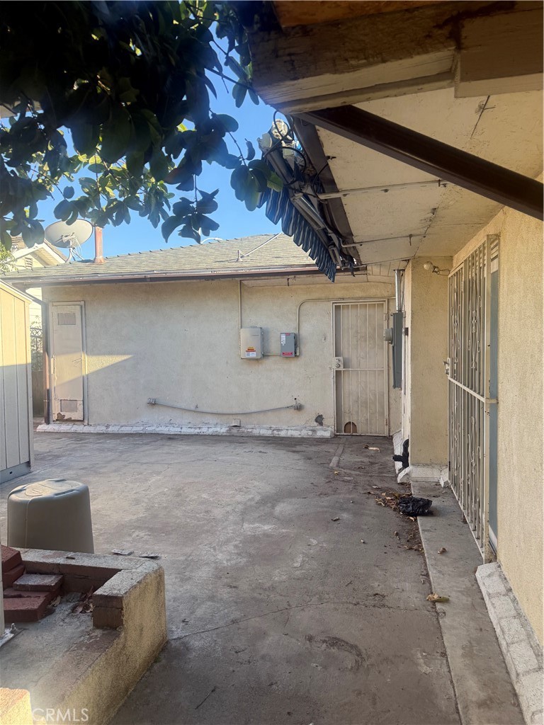 822 East Virginia Street Rialto, CA 92376 - Photo 35 of 43