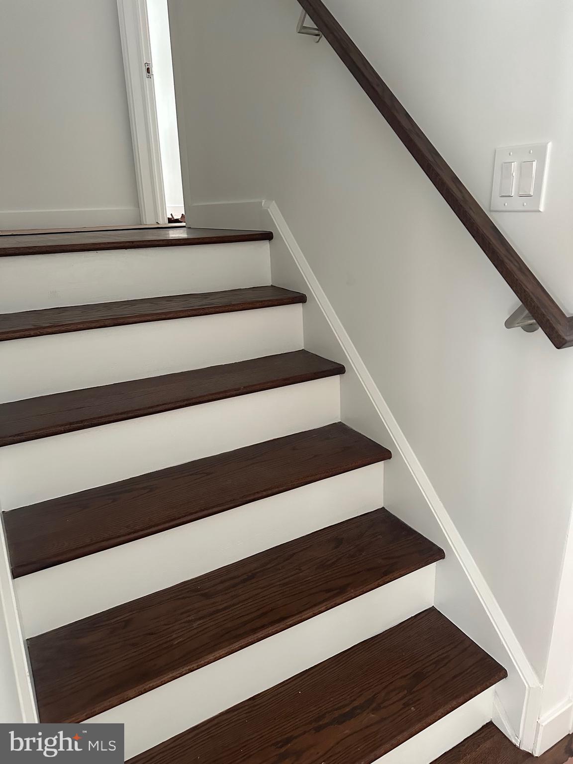 713 Woodfield Road Villanova, PA 19085 - Photo 13 of 33 a view of entryway