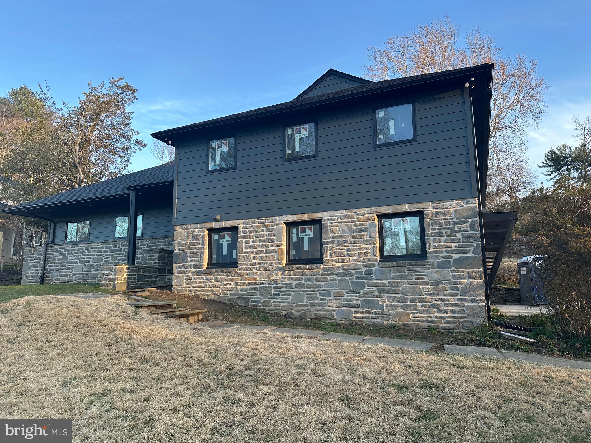 713 Woodfield Road Villanova, PA 19085 - Photo 9 of 33