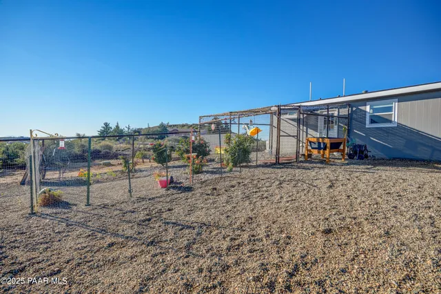 a view of a terrace with mountain view