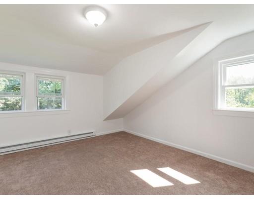 62 Hadley Road Merrimac, MA 01860 - Photo 13 of 23 an empty room with a window