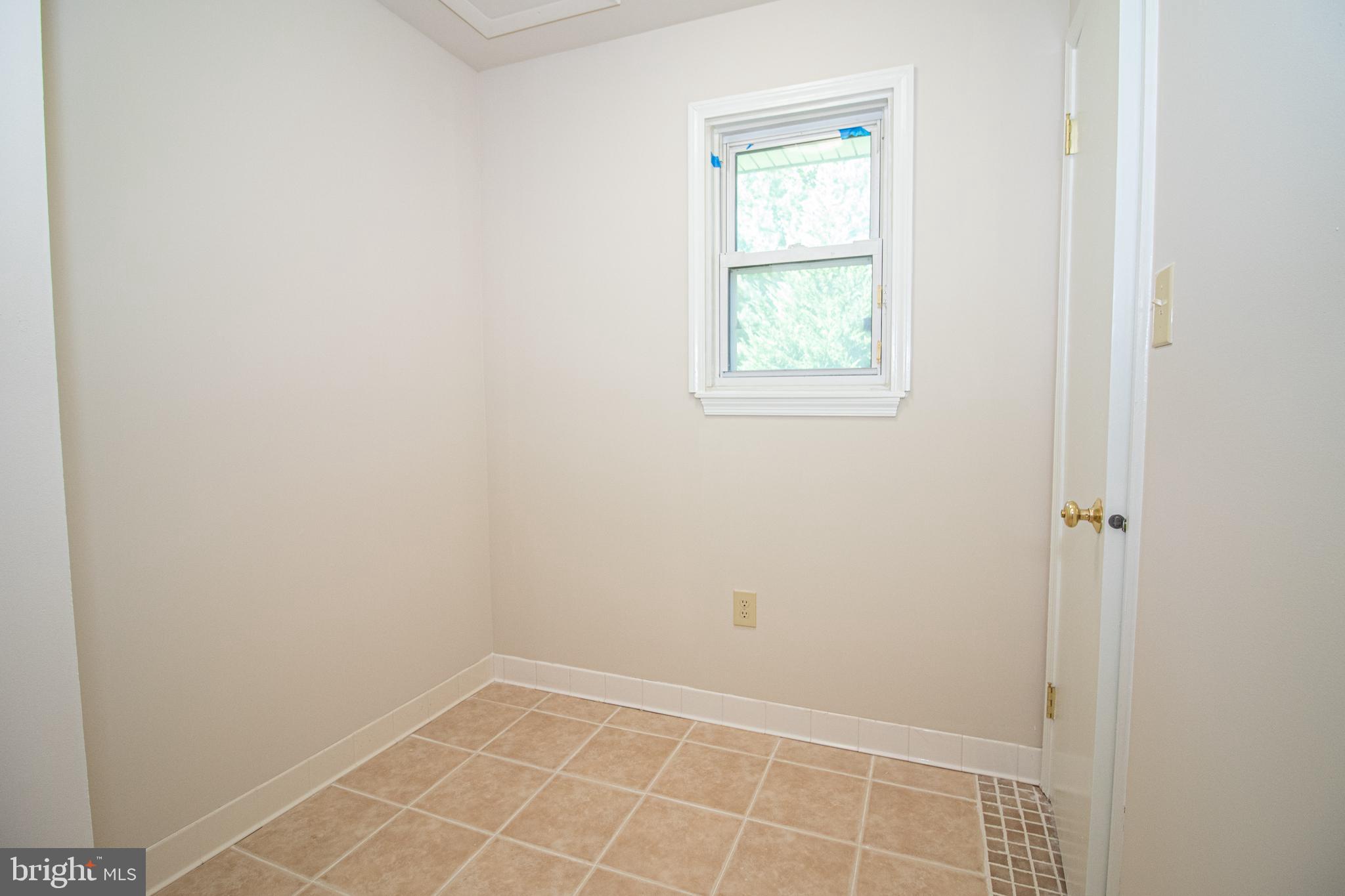 14224 Alderton Road Silver Spring, MD 20906 - Photo 18 of 52