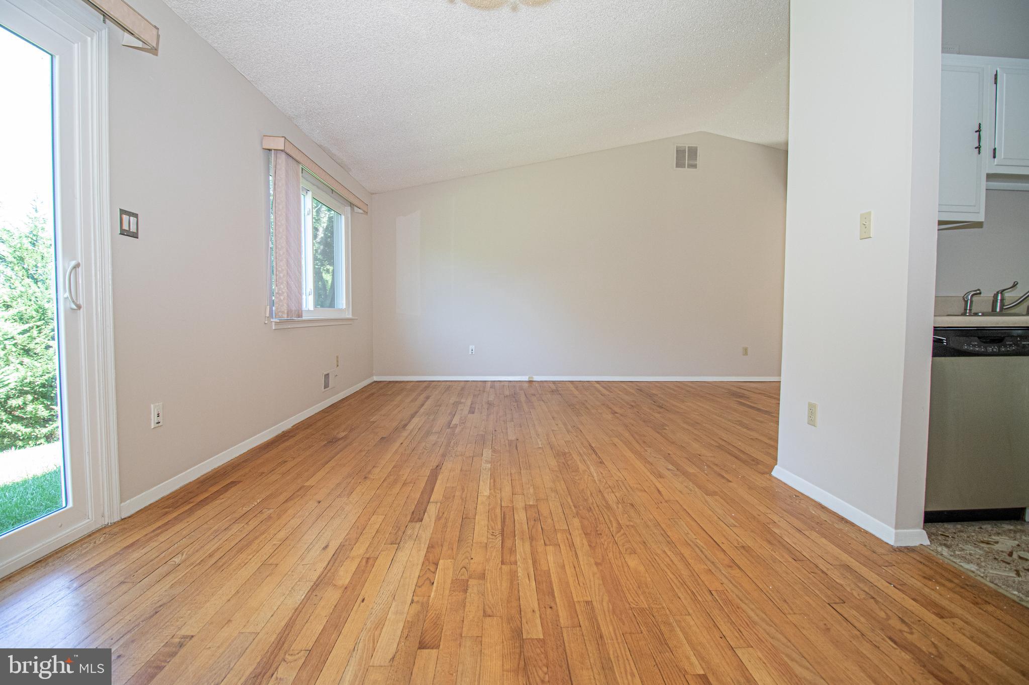 14224 Alderton Road Silver Spring, MD 20906 - Photo 27 of 52
