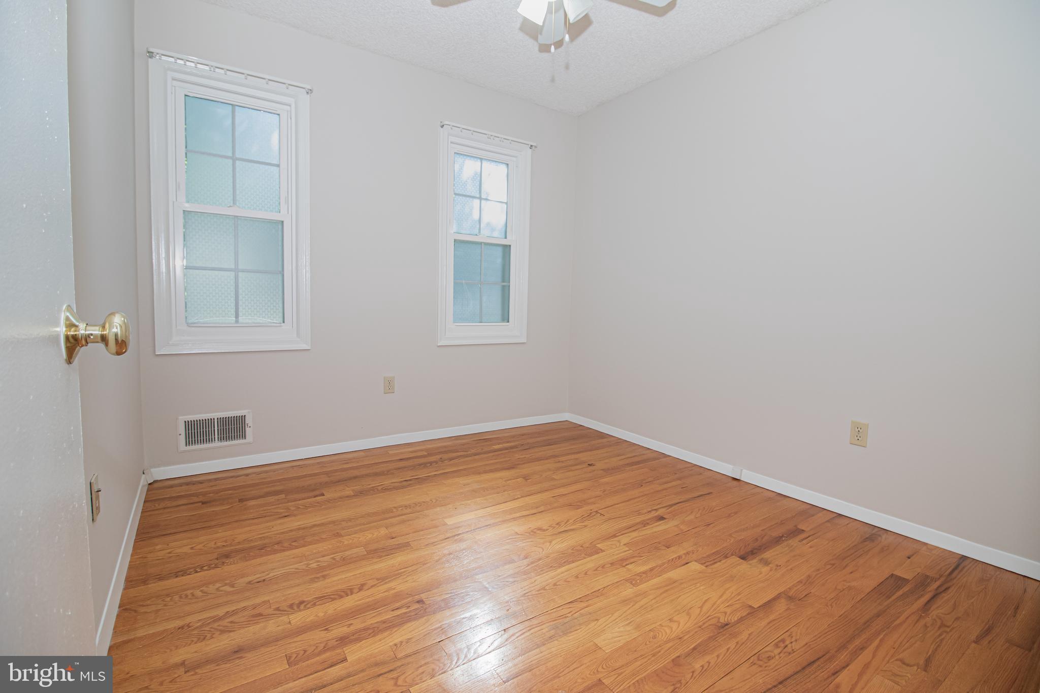 14224 Alderton Road Silver Spring, MD 20906 - Photo 29 of 52 Bedroom 1