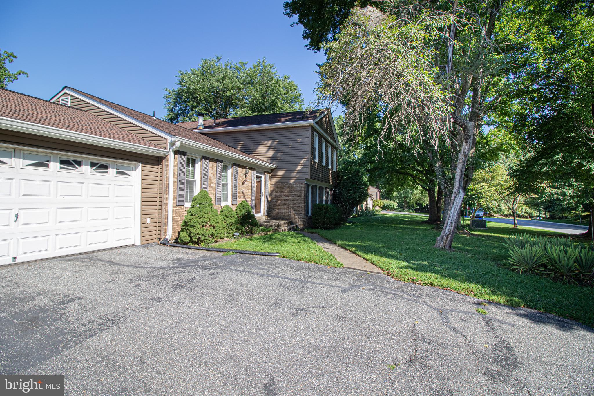 14224 Alderton Road Silver Spring, MD 20906 - Photo 4 of 52