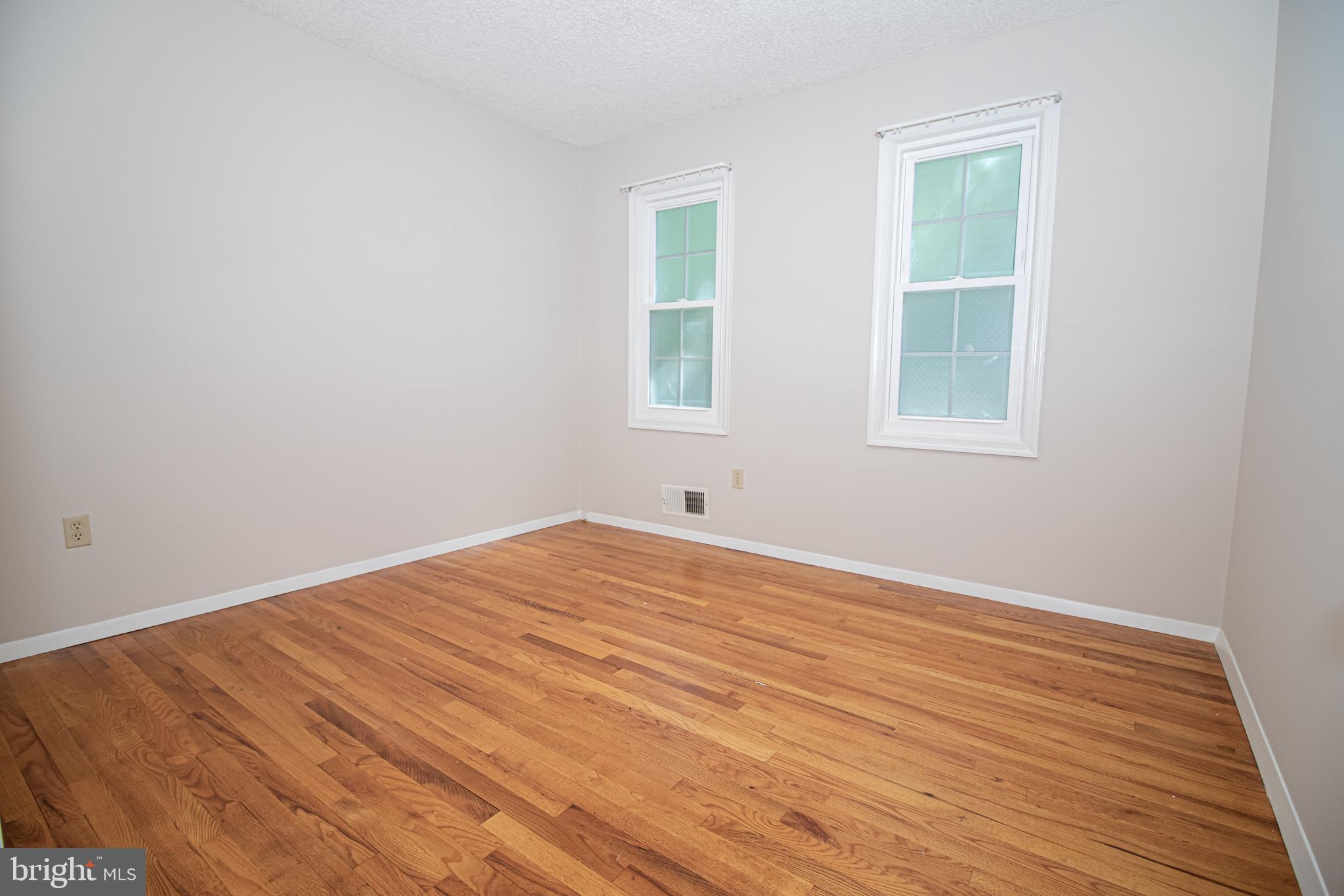 14224 Alderton Road Silver Spring, MD 20906 - Photo 31 of 52 Bedroom 2
