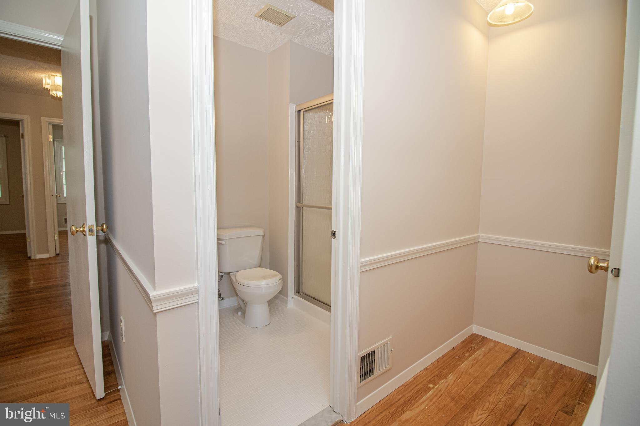 14224 Alderton Road Silver Spring, MD 20906 - Photo 38 of 52