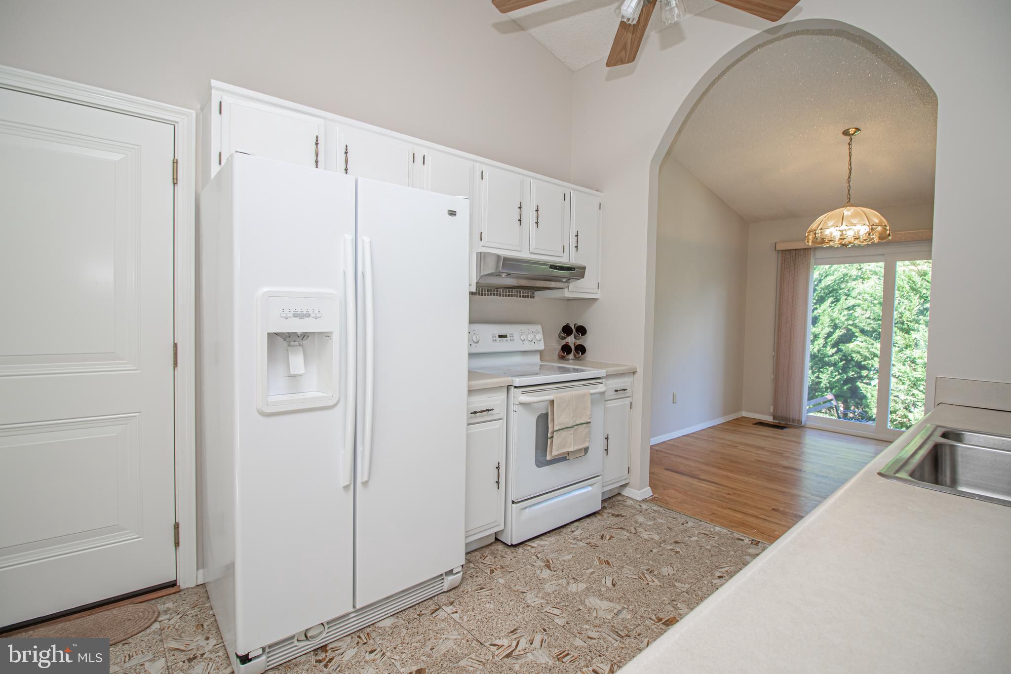 14224 Alderton Road Silver Spring, MD 20906 - Photo 9 of 52