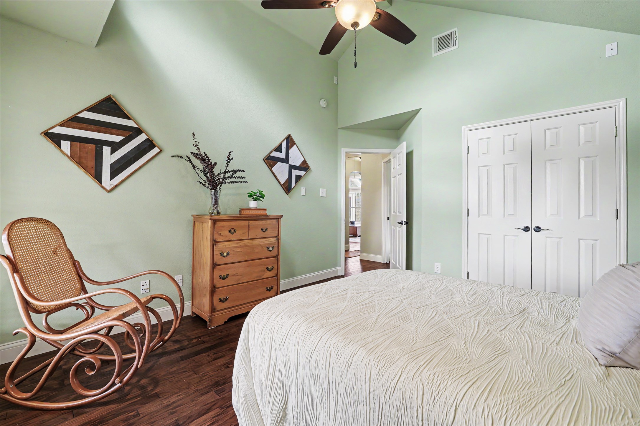 404 Mustang Way Georgetown, TX 78633 - Photo 20 of 40