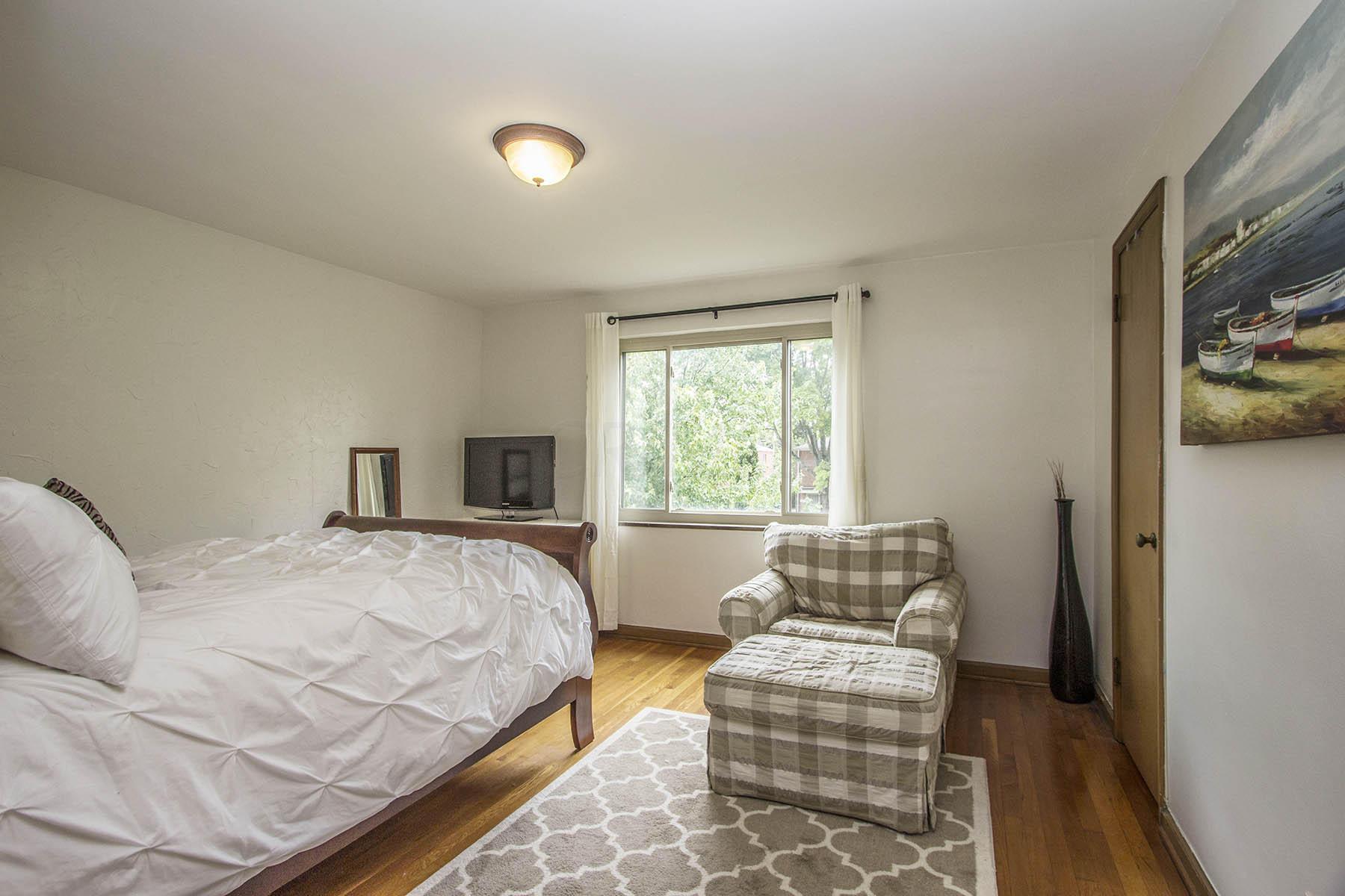 2022 Harwitch Road Columbus, OH 43221 - Photo 16 of 24