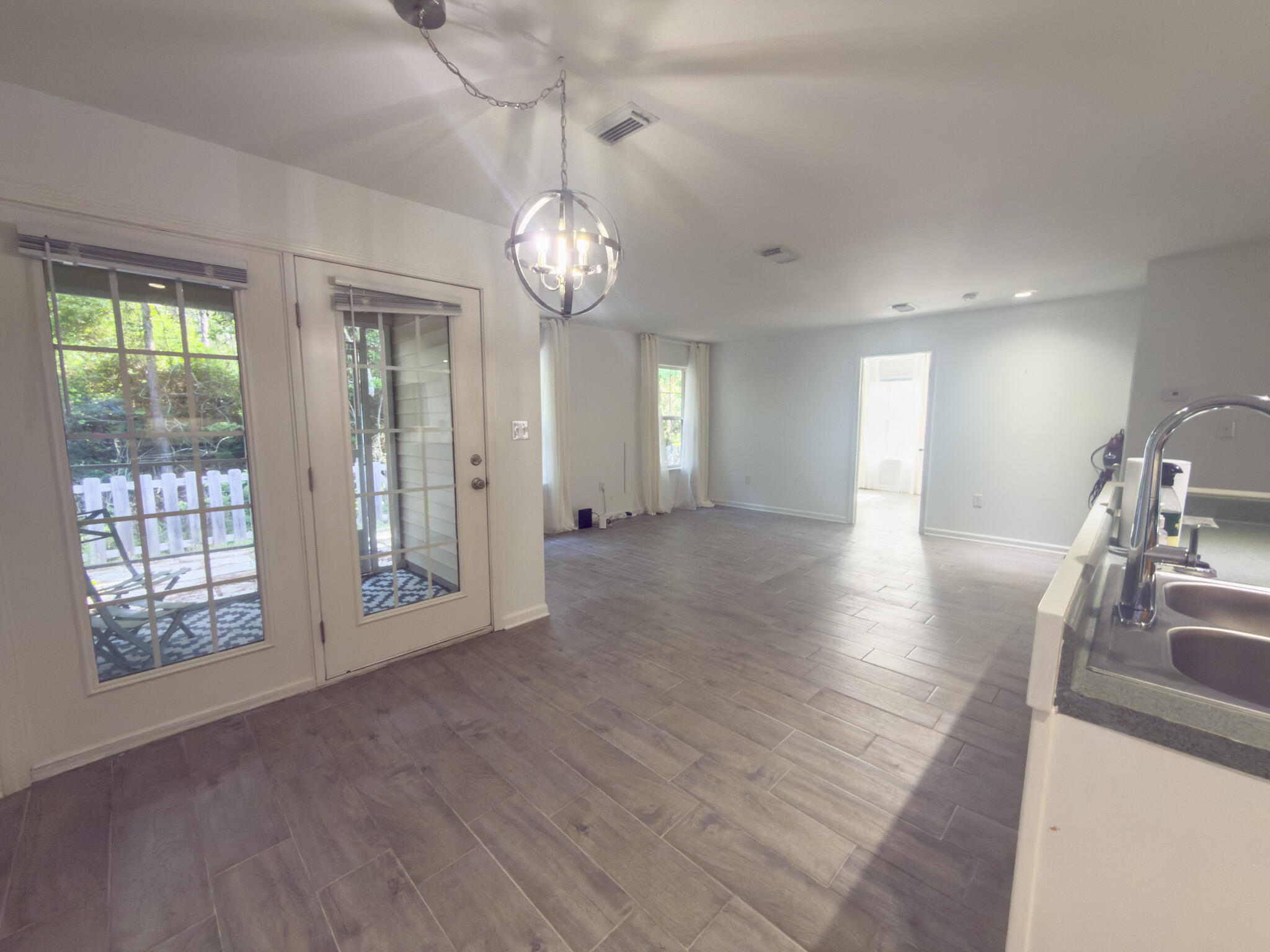 8524 Laredo Street Navarre, FL 32566 - Photo 4 of 10