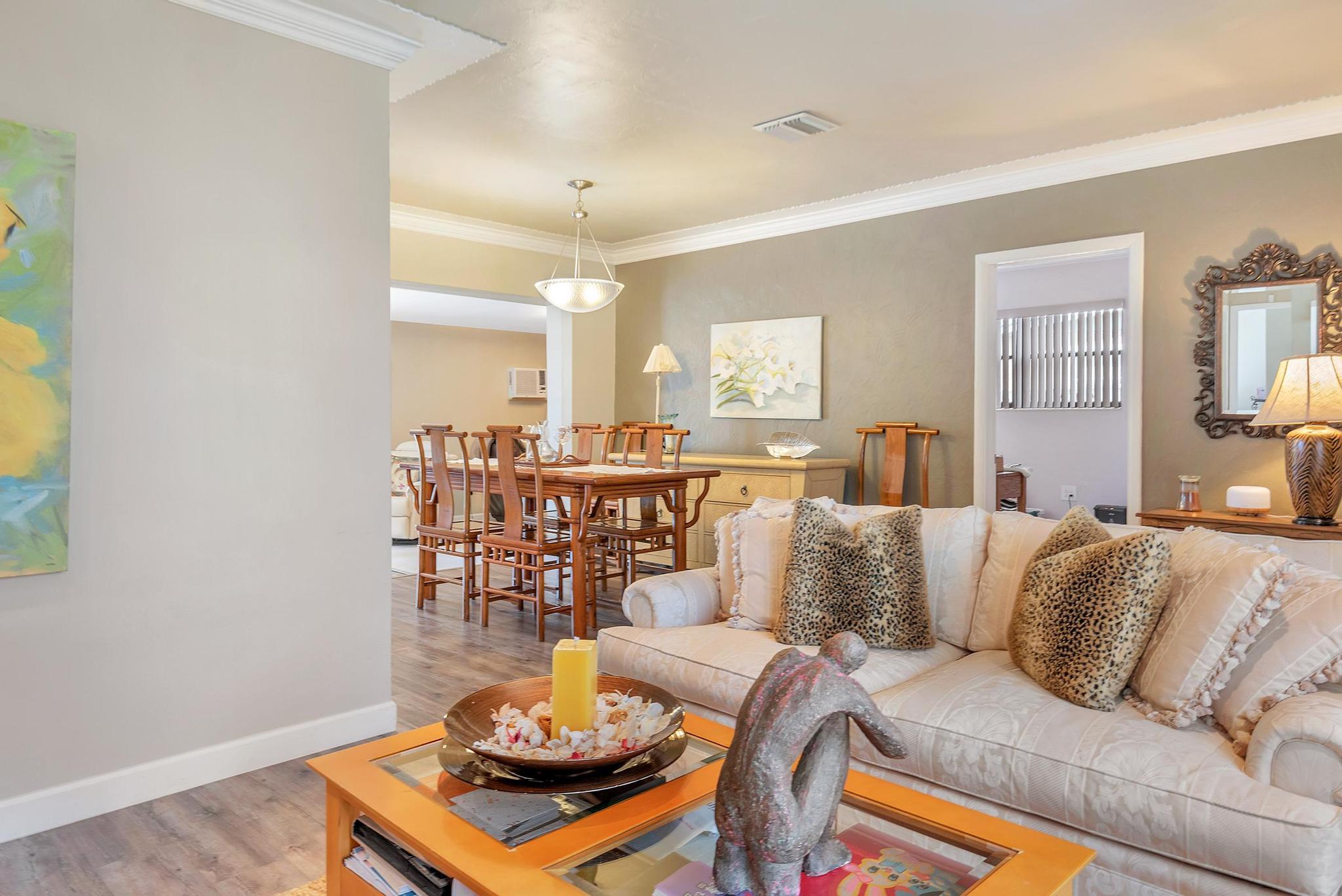 337 Shady Lane Road Palm Springs, FL 33461 - Photo 8 of 45 337 - 011