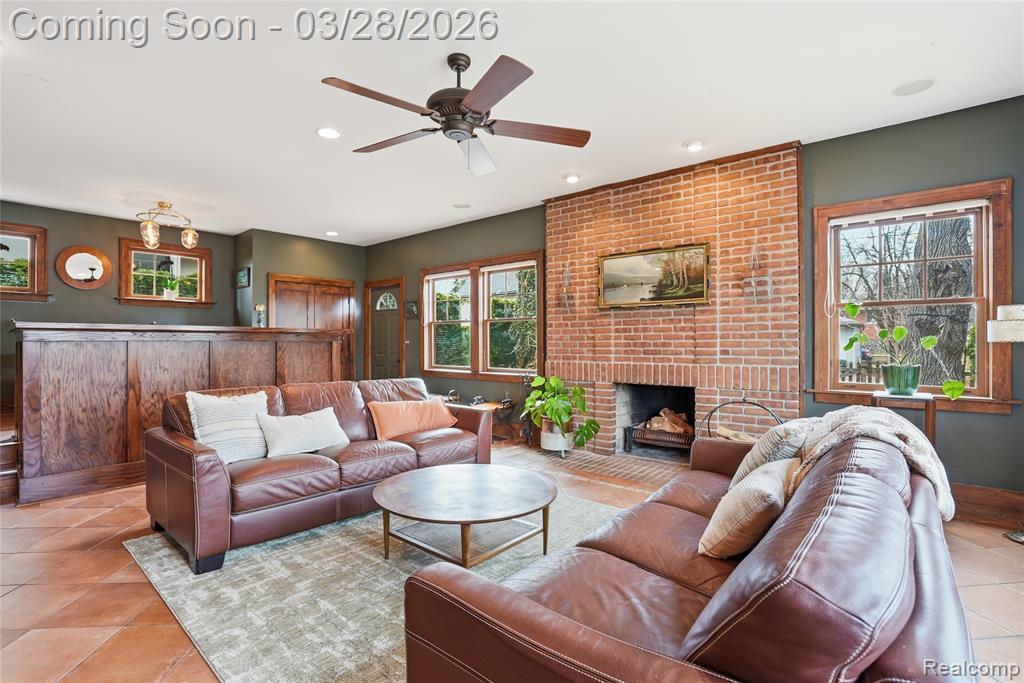 339 Wesley Street Rochester, MI 48307 - Photo 20 of 42 Gallery Image 20