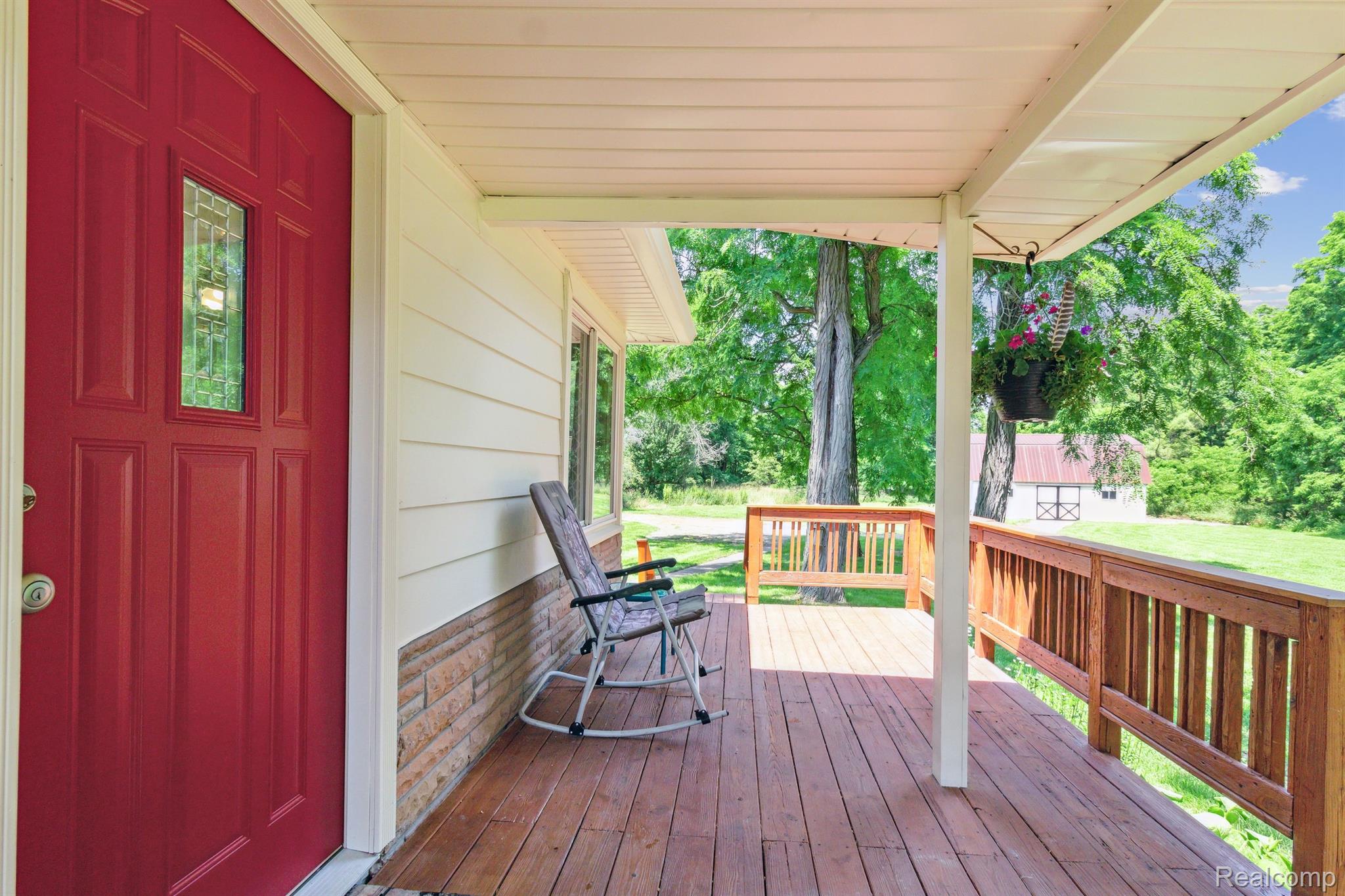 8761 Bordman Road Almont, MI 48003 - Photo 6 of 56 Gallery Image 6