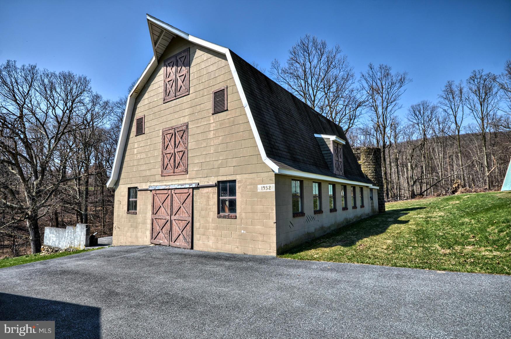7816 Old Receiver Road Frederick, MD 21702 - Photo 27 of 28 Barn