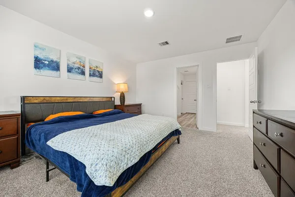 $2,350 | 12313 Churchill Downs Drive, Houston, TX 77047