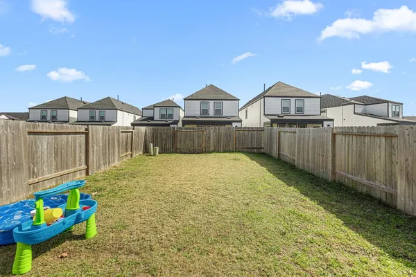 $2,350 | 12313 Churchill Downs Drive, Houston, TX 77047