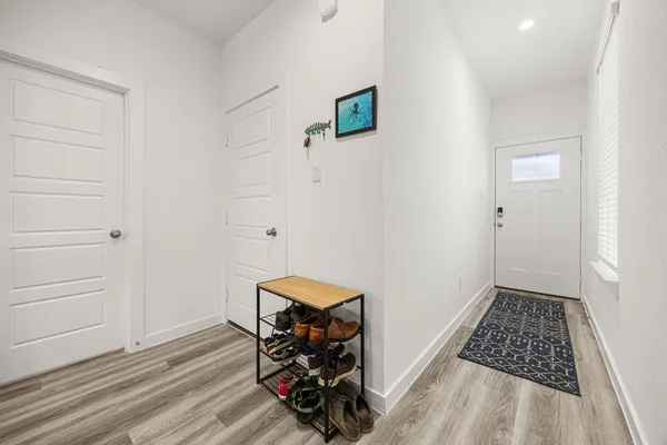 $2,350 | 12313 Churchill Downs Drive, Houston, TX 77047