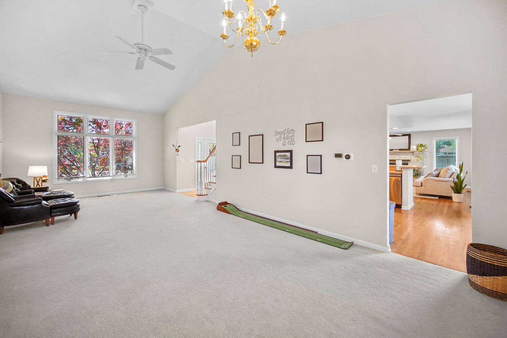 958 Willow Circle DeKalb, IL 60115 - Photo 17 of 35 a view of livingroom with furniture and ceiling fan