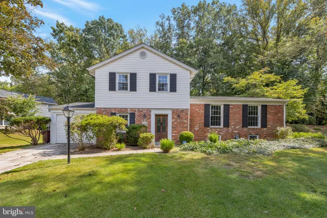 $4,400 | 11509 Parkedge Drive, Rockville, MD 20852