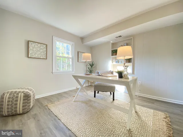 $4,400 | 11509 Parkedge Drive, Rockville, MD 20852