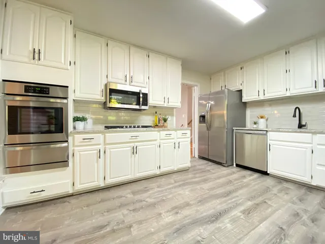 $4,400 | 11509 Parkedge Drive, Rockville, MD 20852