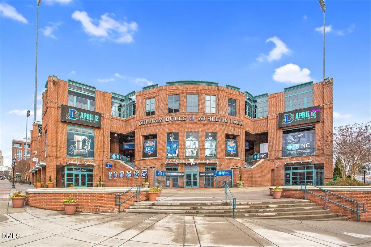 5606 Newhall Road Durham, NC 27713 - Photo 4 of 5 downtown durham 12 (3)