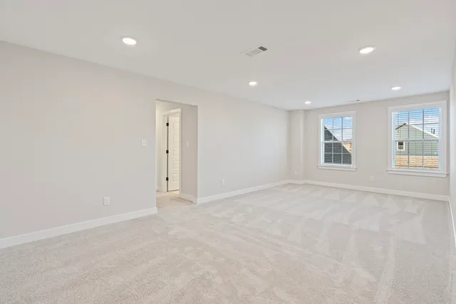 $599,950 | 5521 Heather Oak Drive, Arlington, TN 38002