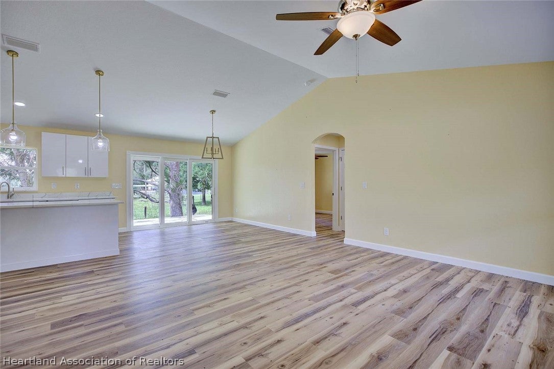 2211 Hartman Road Avon Park, FL 33825 - Photo 4 of 25 Gallery Image 4