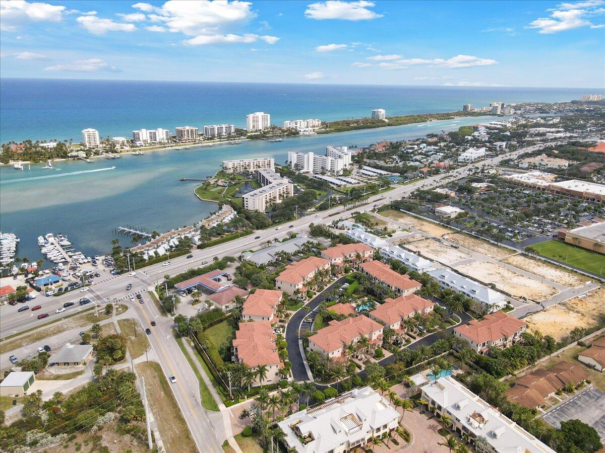 502 Del Sol Circle Tequesta, FL 33469 - Photo 68 of 73 Area