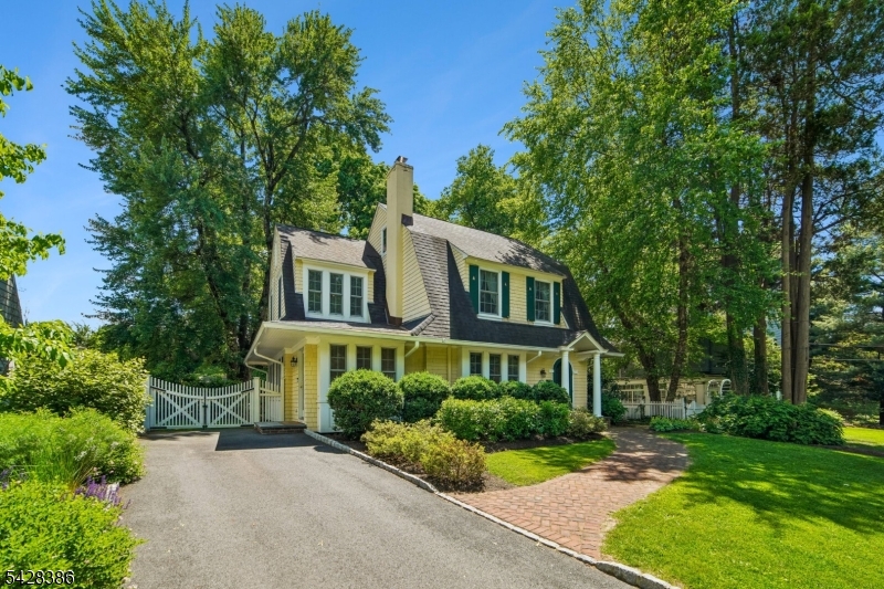 148 Beekman Road Summit, NJ 07901 - Photo 30 of 31